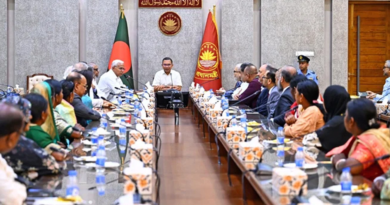 সবাই এগিয়ে এলে বড় সমস্যার সমাধান সম্ভব: প্রধানমন্ত্রী